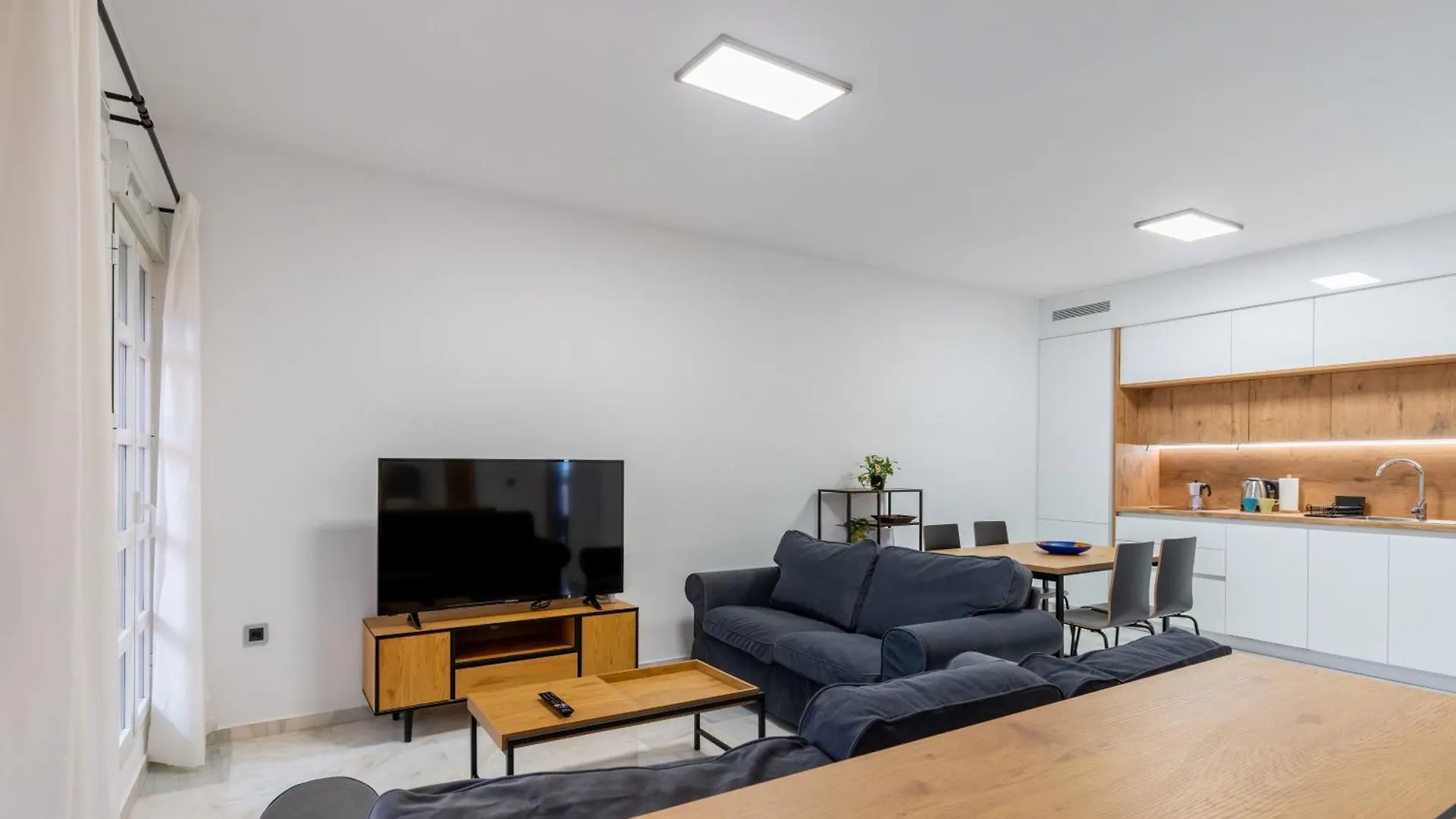 Triana Betis Apartment Seville